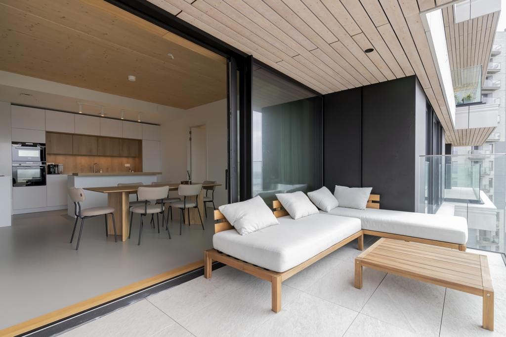 Photo 1 of Korte Ouderkerkerdijk 1-R2