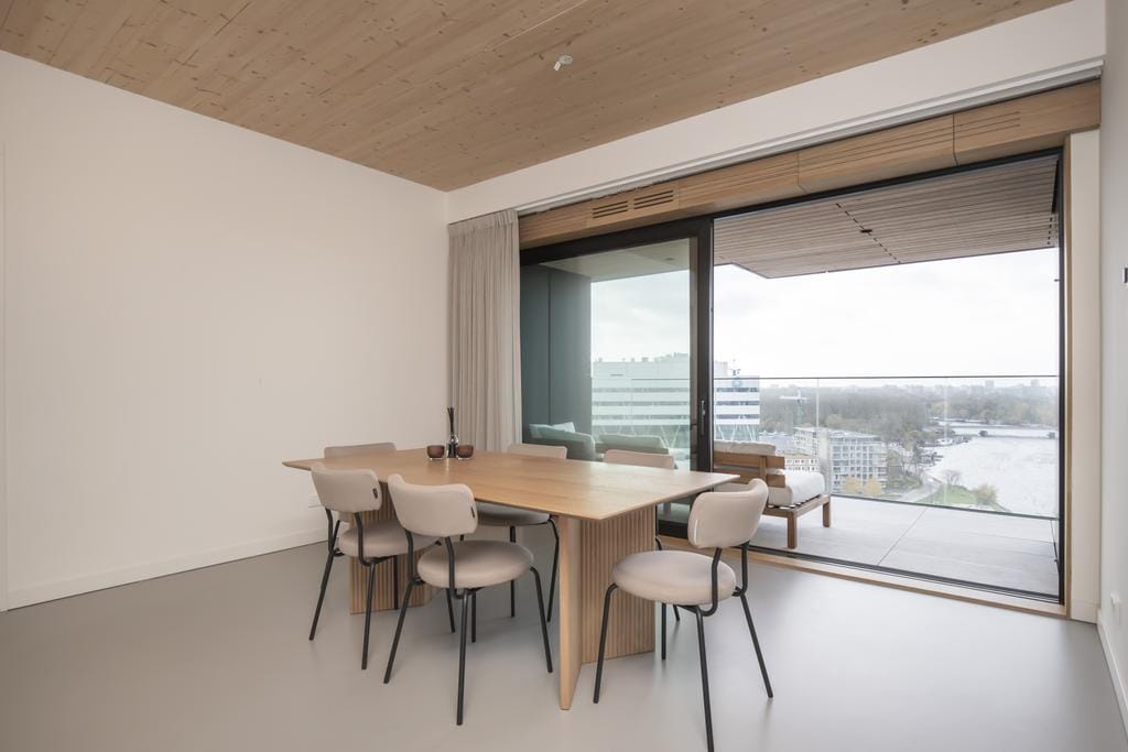 Photo 8 of Korte Ouderkerkerdijk 1-R2