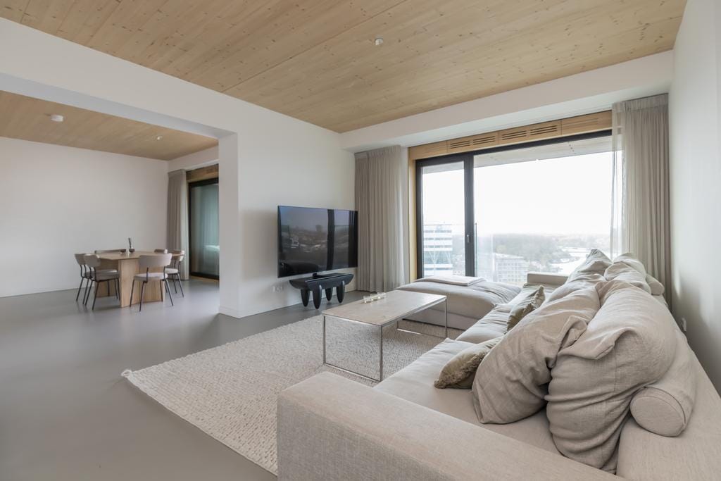 Photo 15 of Korte Ouderkerkerdijk 1-R2