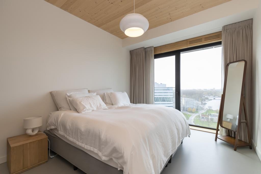 Photo 20 of Korte Ouderkerkerdijk 1-R2