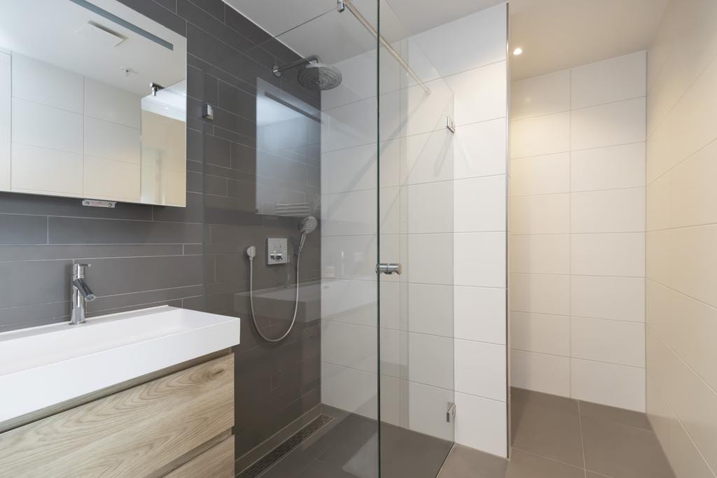 Photo 27 of Korte Ouderkerkerdijk 1-R2