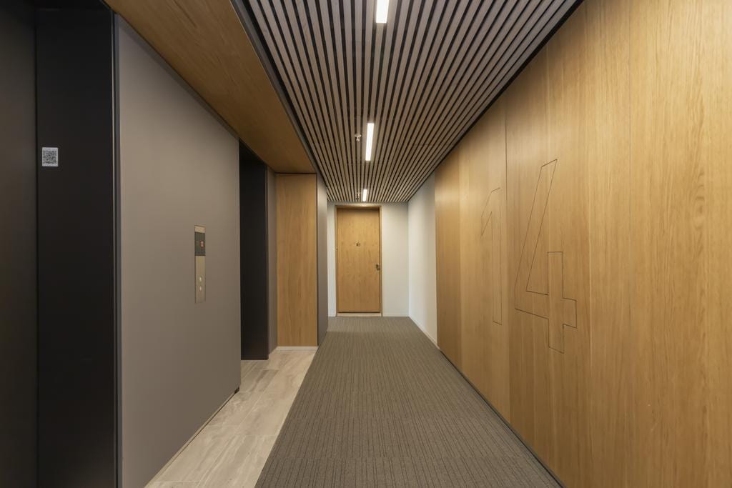 Photo 31 of Korte Ouderkerkerdijk 1-R2