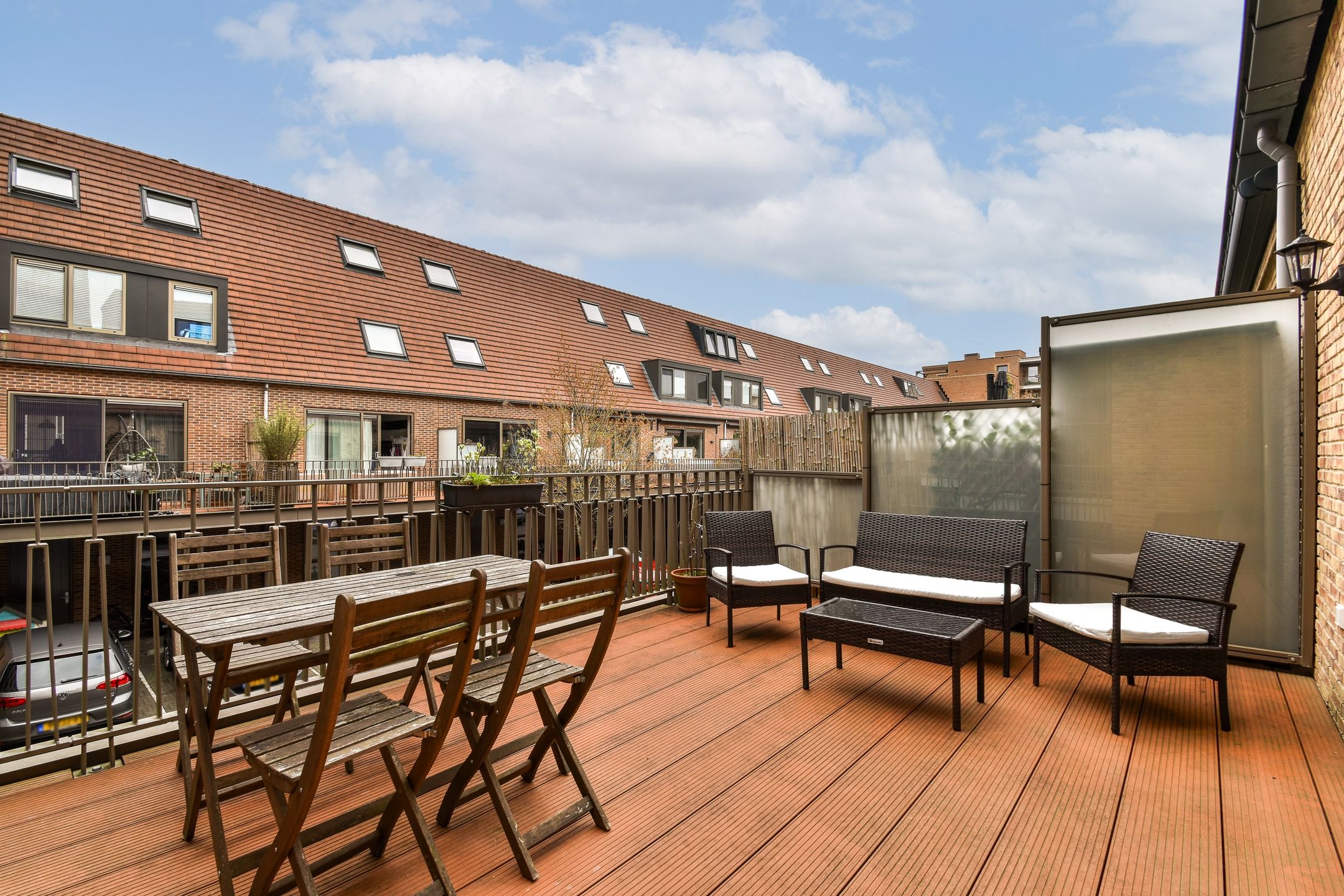 Photo 9 of Meimorgenstraat 1