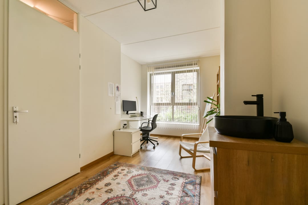 Photo 17 of Meimorgenstraat 1