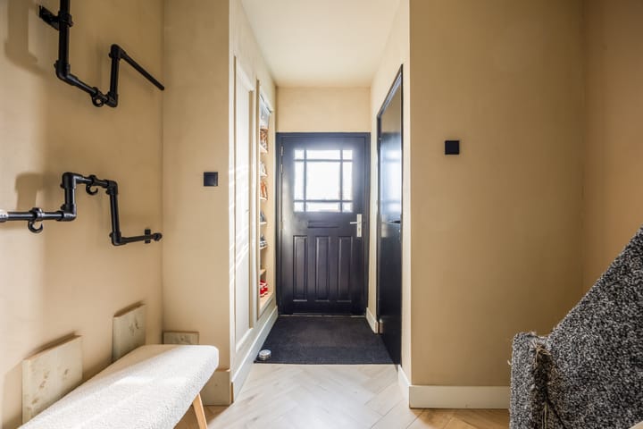 Photo 3 of Bikkelkampplein 7