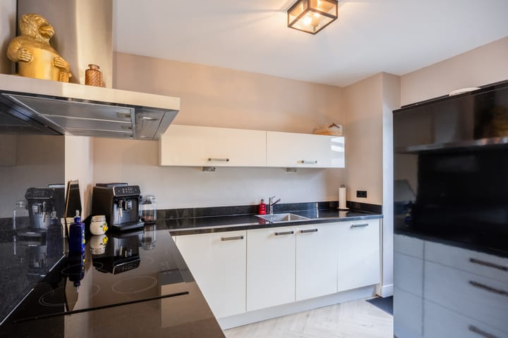 Photo 11 of Bikkelkampplein 7