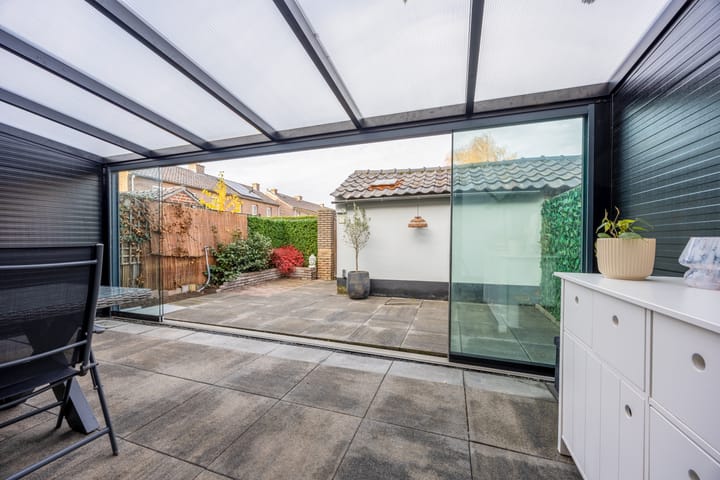 Photo 36 of Bikkelkampplein 7