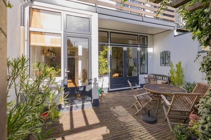 Foto 4 van Julianakade 86