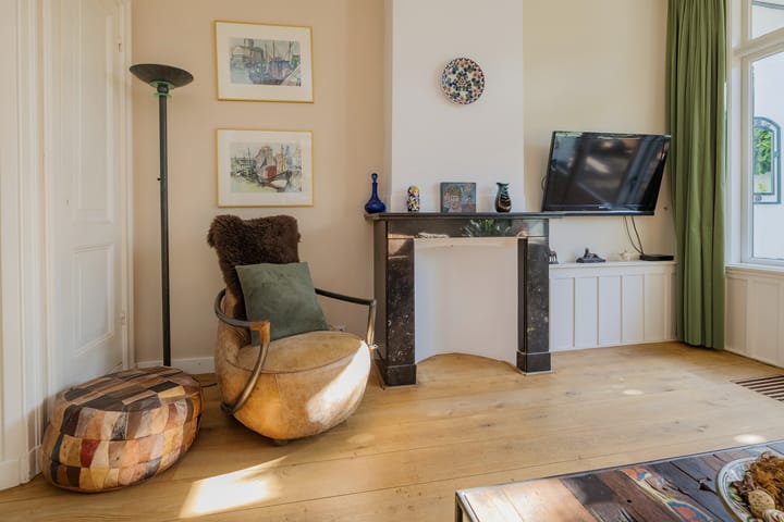 Foto 21 van Julianakade 86