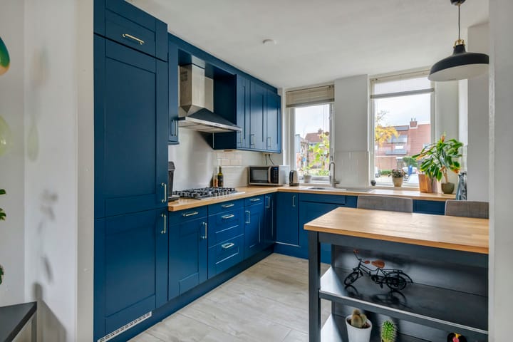 Photo 13 of Oranje Nassaulaan 61