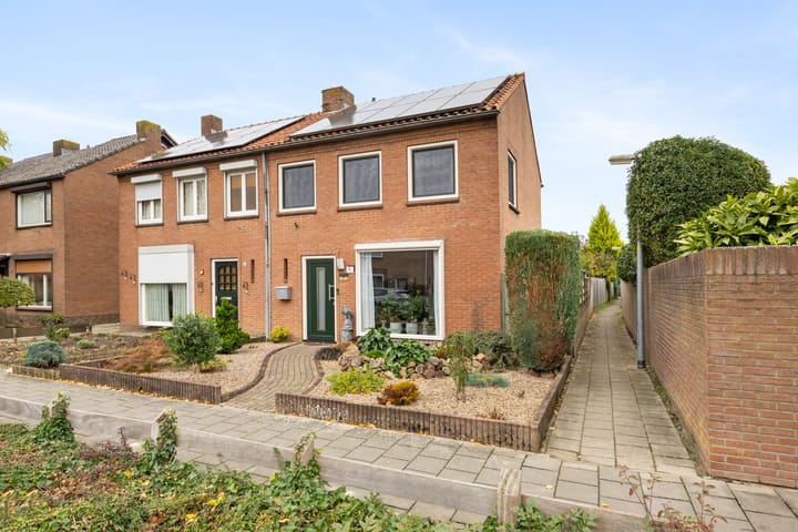 Foto 5 van Churchillstraat 2