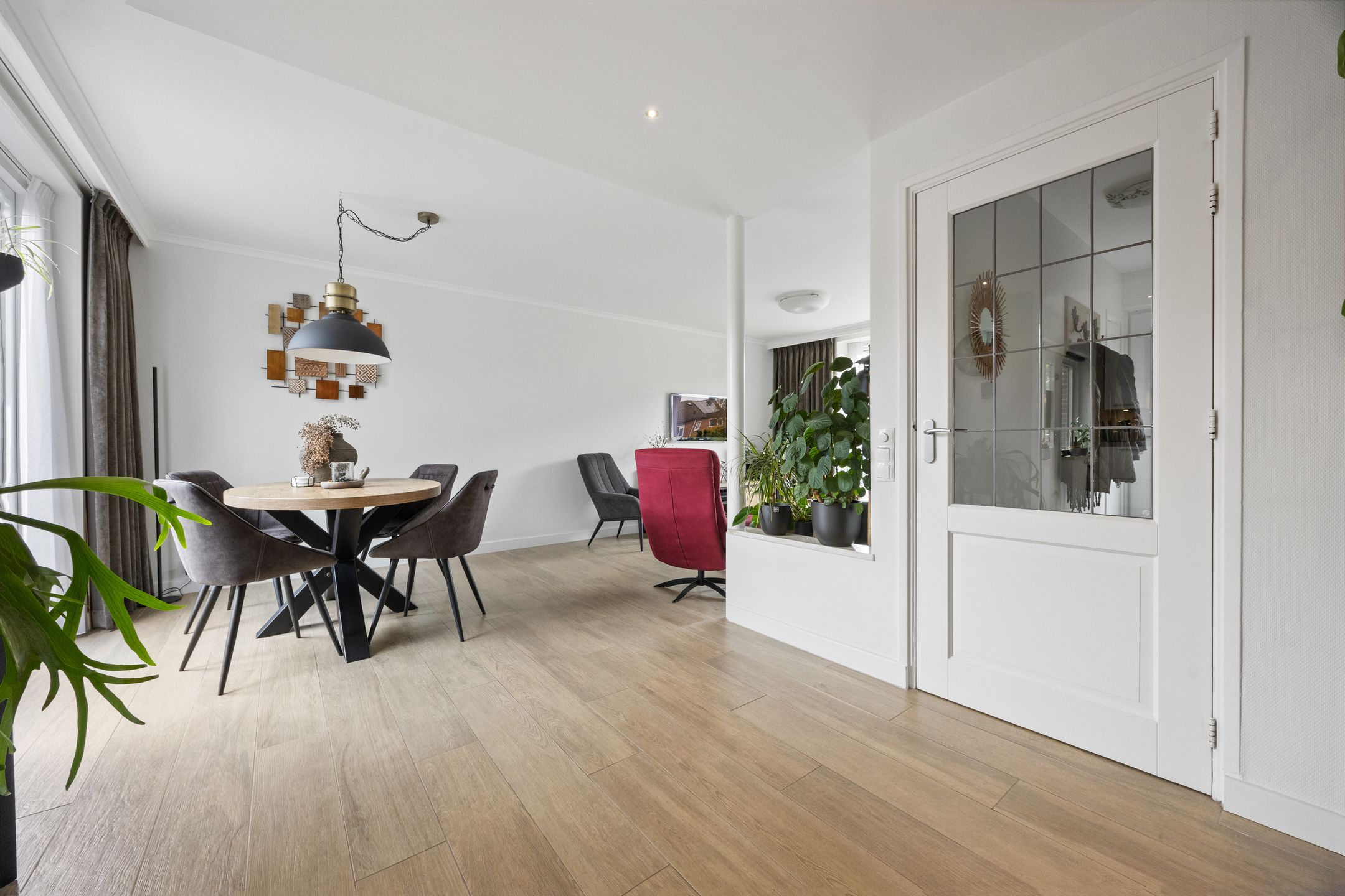 Foto 12 van Churchillstraat 2