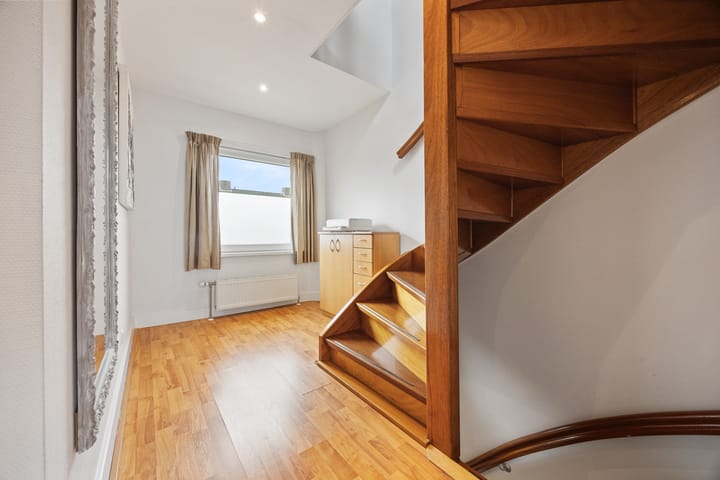 Foto 37 van Churchillstraat 2