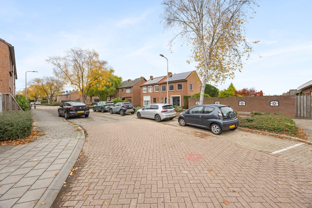 Foto 41 van Churchillstraat 2