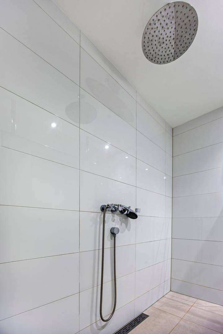 Photo 24 of Wolbrantskerkweg 141