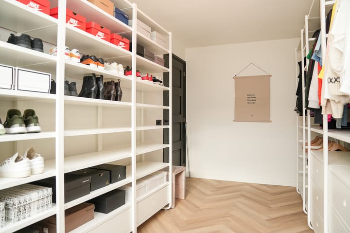 Photo 19 of Graaf Reinaldstraat 6