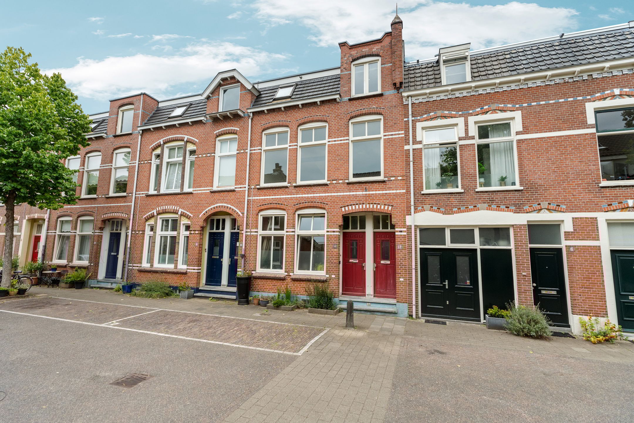 Foto 36 van Roukensstraat 12