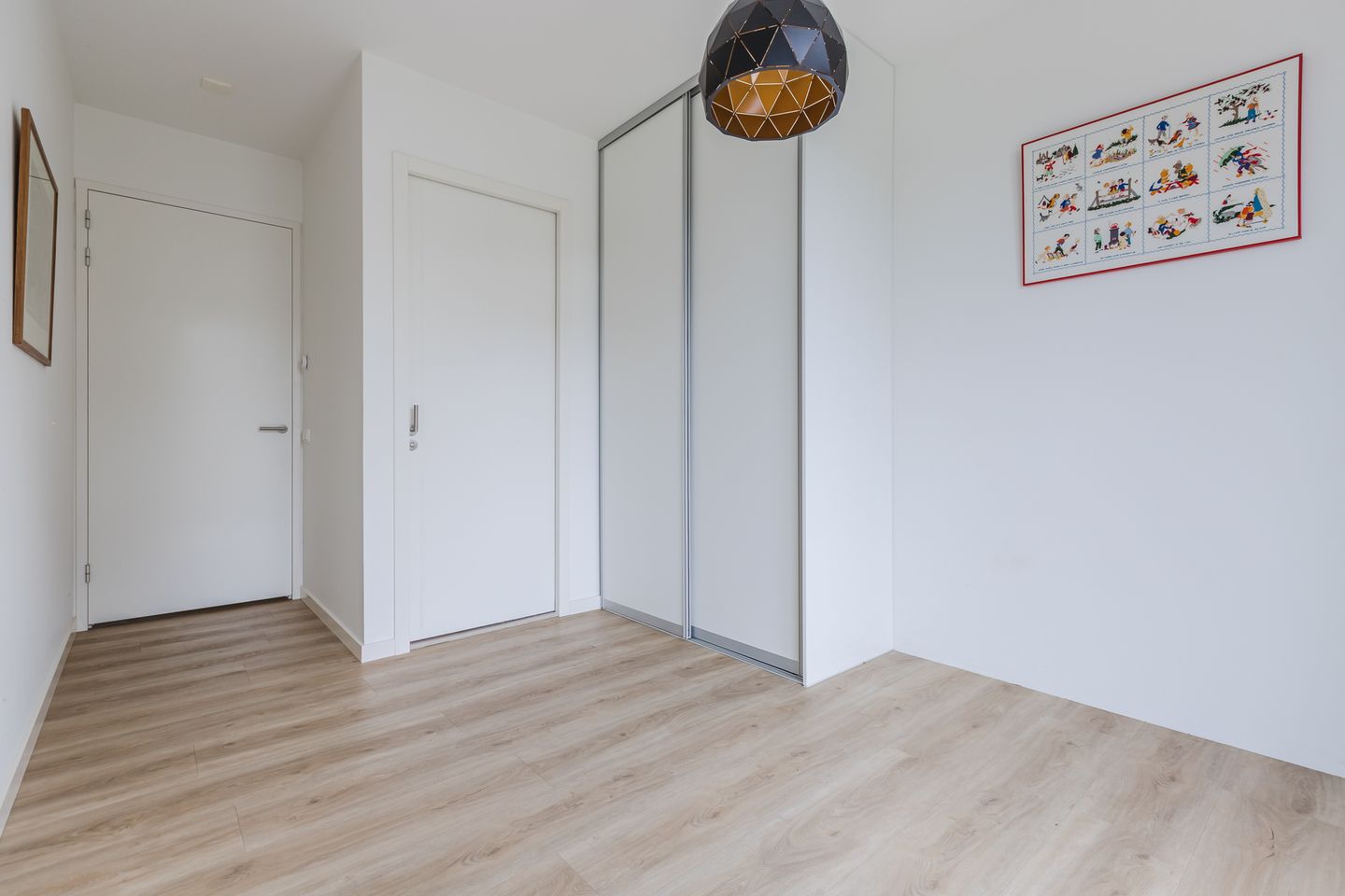 Photo 29 of Koninginneweg 31-A
