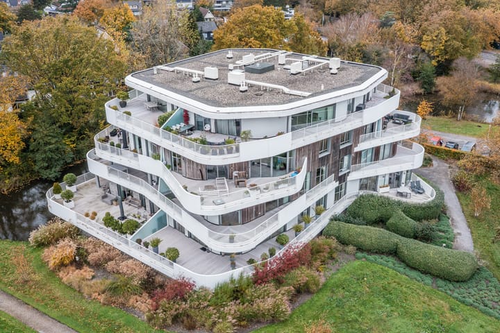 Photo 34 of Koninginneweg 31-A