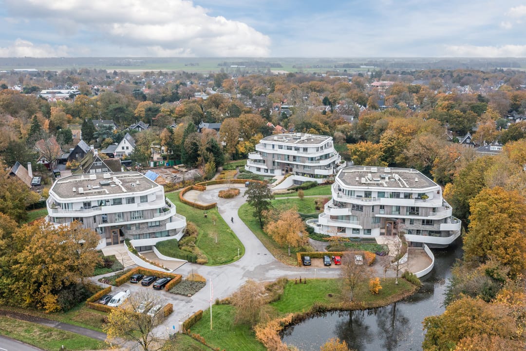 Photo 47 of Koninginneweg 31-A