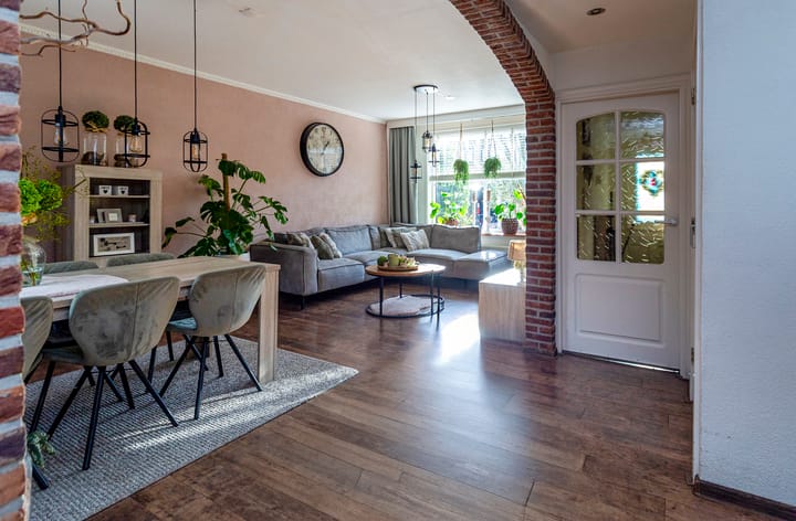 Foto 9 van Julianastraat 30