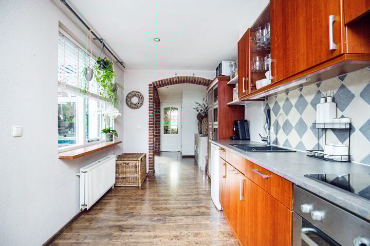 Foto 12 van Julianastraat 30