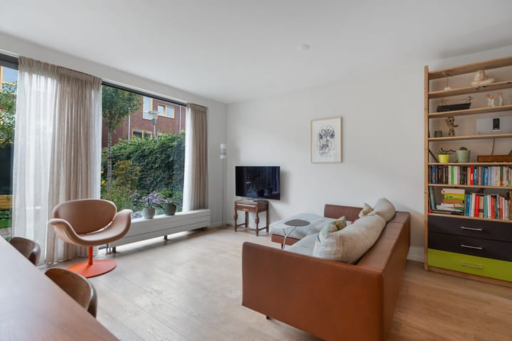 Foto 7 van John Lennonstraat 20