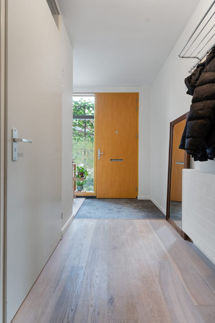 Foto 17 van John Lennonstraat 20