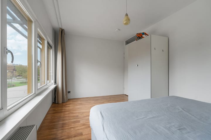 Foto 25 van John Lennonstraat 20