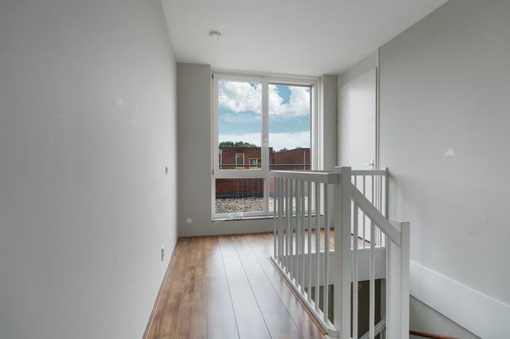 Foto 34 van John Lennonstraat 20