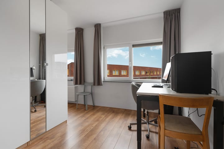 Foto 36 van John Lennonstraat 20