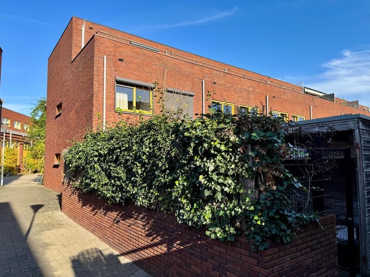 Foto 48 van John Lennonstraat 20