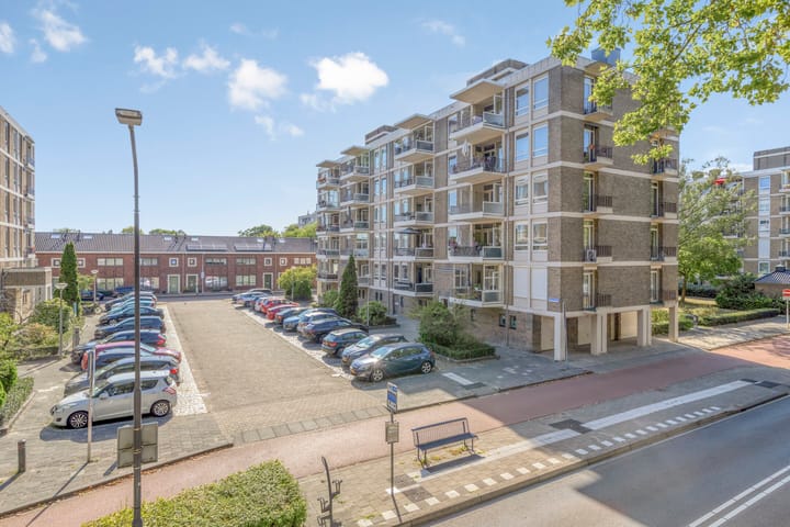 Photo 7 of Pettelaarseweg 71