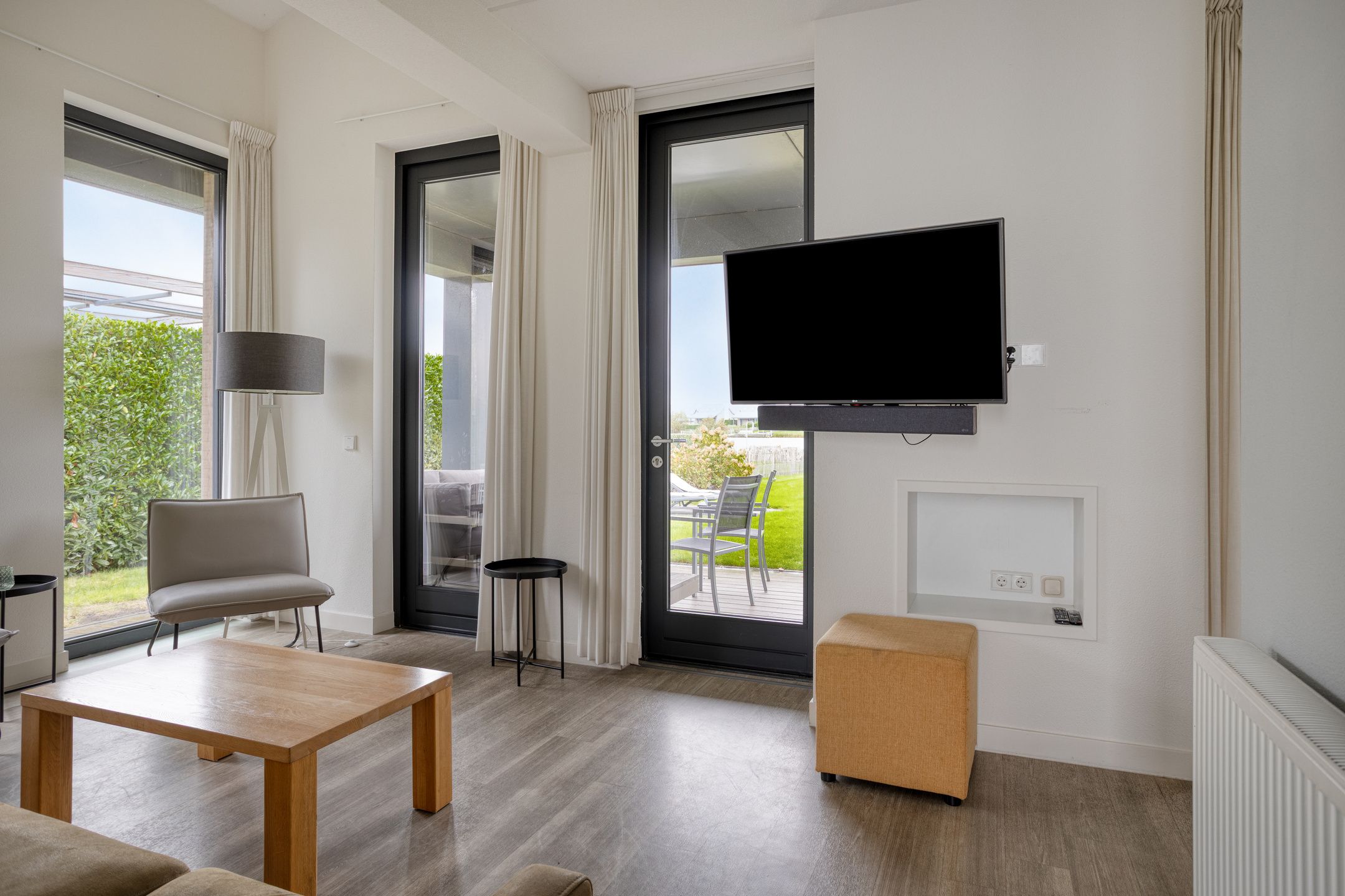 Photo 9 of Oesterdam 63