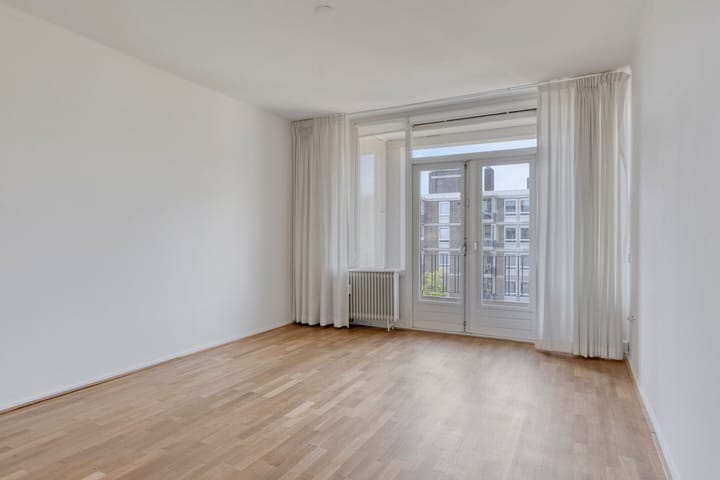 Photo 16 of Pettelaarseweg 71