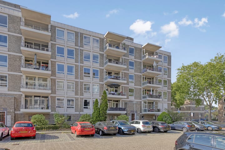 Photo 36 of Pettelaarseweg 71