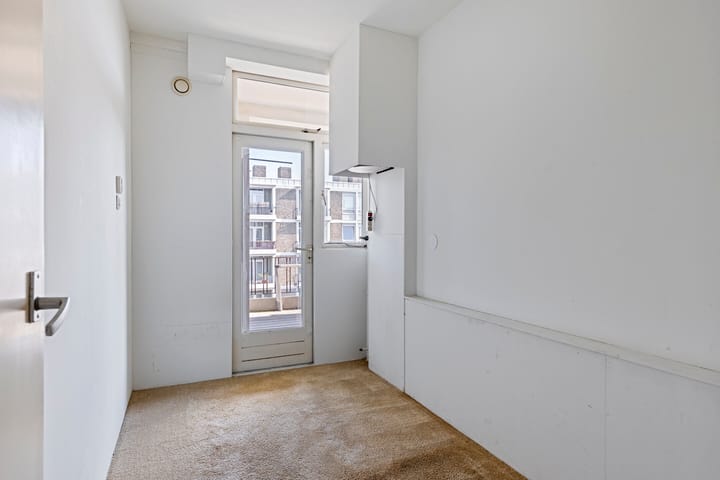 Photo 32 of Pettelaarseweg 71