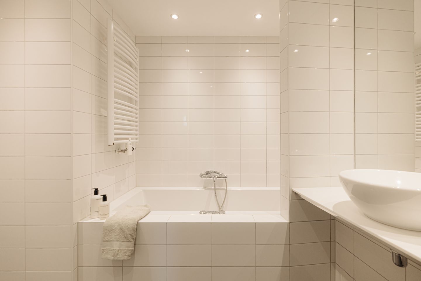 Photo 19 of Huidekoperstraat 24-L