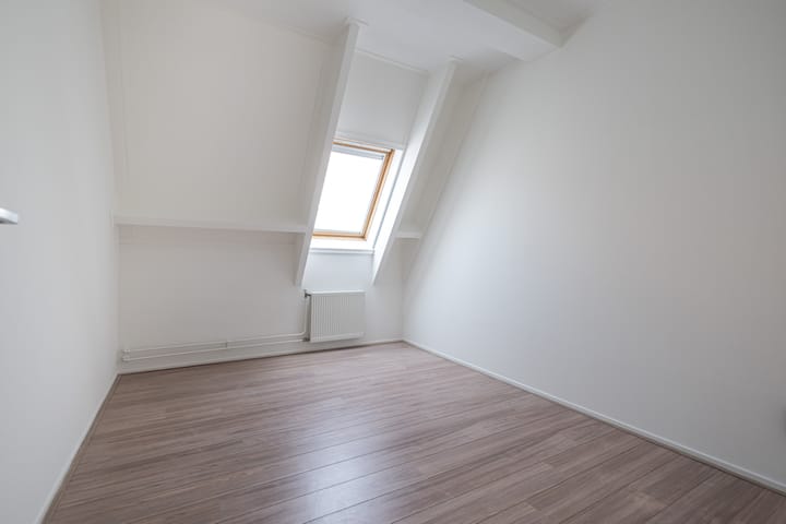 Foto 18 van Dorpstienden 12-B