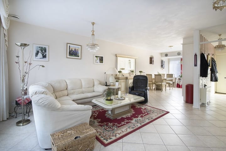 Photo 12 of Kweeklust 15