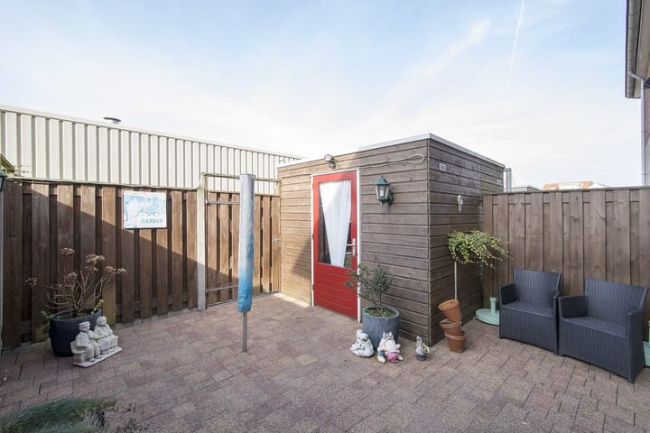 Photo 32 of Kweeklust 15