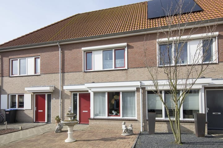 Photo 36 of Kweeklust 15