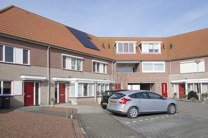 Photo 37 of Kweeklust 15