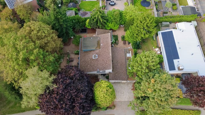 Photo 2 of Nassaulaan 49