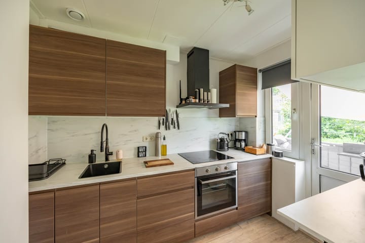 Photo 3 of Graaf Adolfstraat 76-B