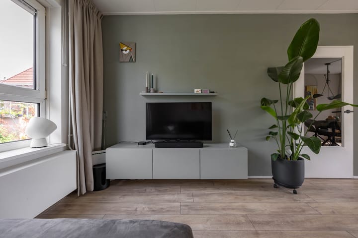 Photo 13 of Graaf Adolfstraat 76-B