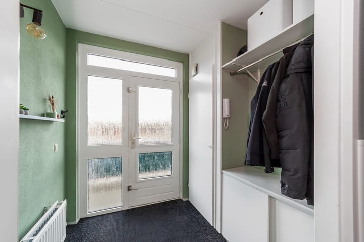 Photo 4 of Penningkruid 9