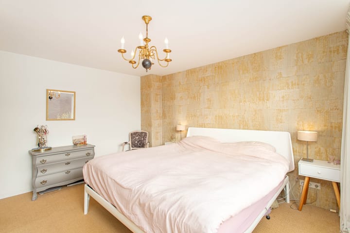 Foto 28 van Klokjeslaan 84