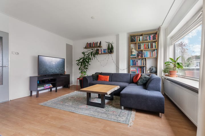 Foto 3 van Rozemarijnstraat 13