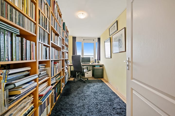 Foto 23 van Gevers Deynootplein 218